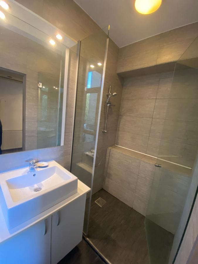 Kauffman Suite Bucharest Luaran gambar